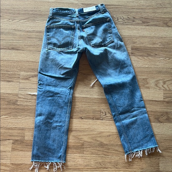 Re/Done Levi’s - stove pipe. Button fly. Distressed Blue Denim Jeans - Picture 8 of 9